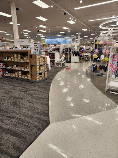 Department Store «Target», reviews and photos, 6111 Dobbin Rd, Columbia, MD 21045, USA