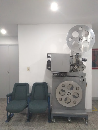 Cine Centro Colombo Americano