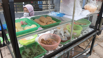 Jajanan pasar prapatan - Gg. Damai No.88, Jagabaya II, Kec. Way Halim, Kota Bandar Lampung, Lampung 35122, Indonesia