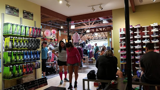 Shoe Store «Fleet Feet Sports», reviews and photos, 2311 J St, Sacramento, CA 95816, USA