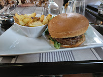 Hamburger végétarien du Restaurant français Côté Terrasse à Seguret - n°6