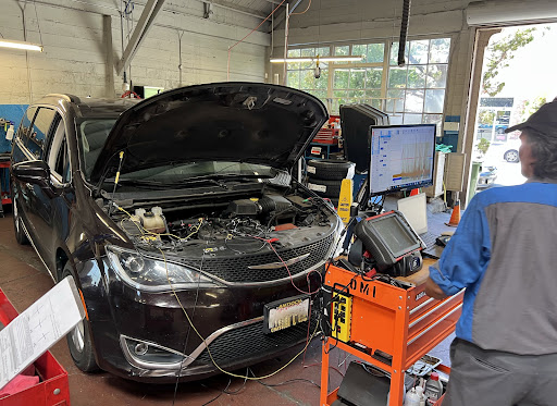 Auto Repair Shop «Orinda Motors, Inc.», reviews and photos, 63 Orinda Way, Orinda, CA 94563, USA