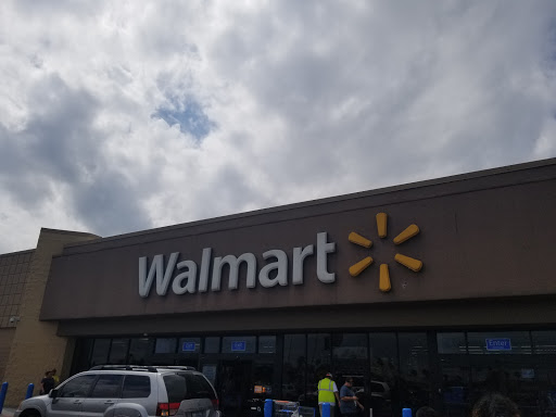 Department Store «Walmart Supercenter», reviews and photos, 1900 Maplewood Commons Dr, Maplewood, MO 63143, USA
