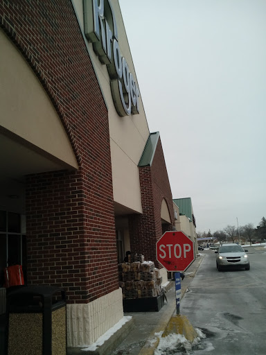 Grocery Store «Kroger», reviews and photos, 26130 Gratiot Ave, Roseville, MI 48066, USA
