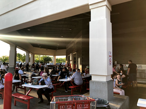 Warehouse store «Costco Wholesale», reviews and photos, 3801 Pelandale Ave, Modesto, CA 95356, USA