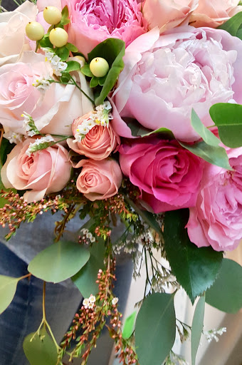 Florist «The Petal Pusher Floral Design», reviews and photos, 6 Elizabeth St, Derby, CT 06418, USA