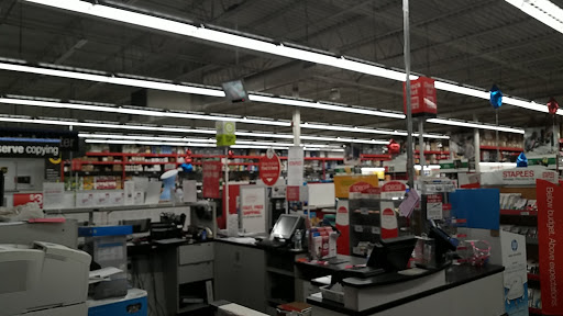 Office Supply Store «Staples», reviews and photos, 13013 Seminole Blvd, Largo, FL 33778, USA
