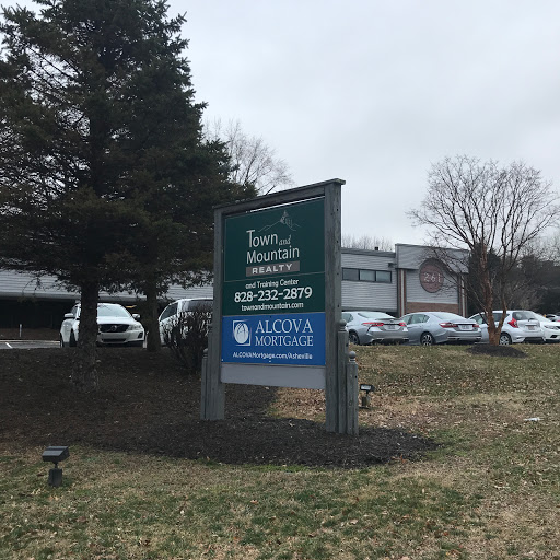 Real Estate Agency «Town And Mountain Realty», reviews and photos, 261 Asheland Ave #103, Asheville, NC 28801, USA