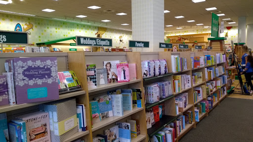 Book Store «Barnes & Noble», reviews and photos, 801 Lehigh Lifestyle Center, Whitehall, PA 18052, USA