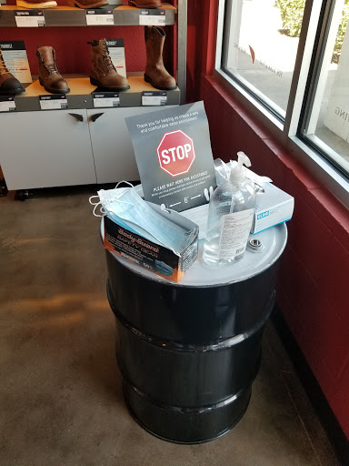 Shoe Store «Red Wing», reviews and photos, 1515 N Cockrell Hill Rd #113, Dallas, TX 75211, USA