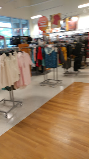 Department Store «T.J. Maxx», reviews and photos, 20 Chapel View Blvd, Cranston, RI 02920, USA