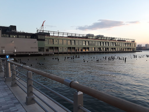 Golf Club «The Golf Club at Chelsea Piers», reviews and photos, 59 Chelsea Piers, New York, NY 10011, USA