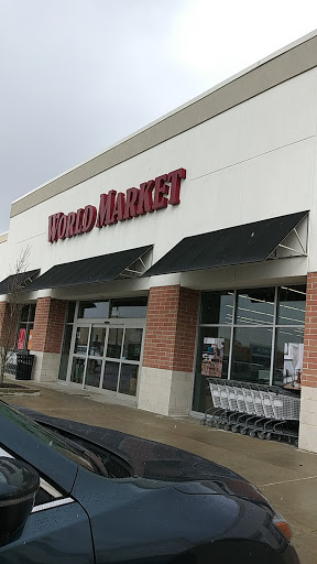 Shopping Mall «Shops at CenterPoint», reviews and photos, 3665 28th St SE, Grand Rapids, MI 49512, USA