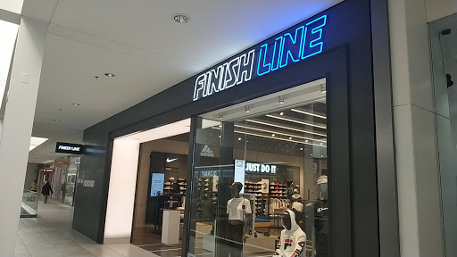 Shoe Store «Finish Line», reviews and photos, 2175 Willowbrook Mall, Wayne, NJ 07470, USA