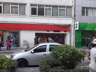 Akbank İzmit Şubesi