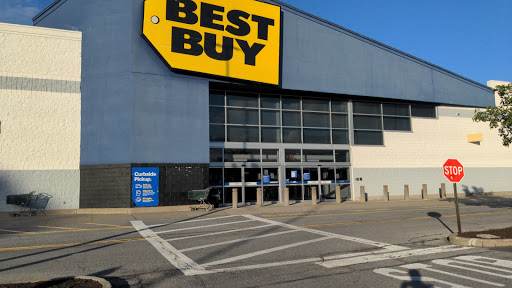Electronics Store «Best Buy», reviews and photos, 1100-1300 N Galleria Dr, Middletown, NY 10941, USA