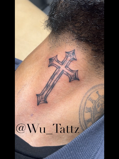 Explore pisces tattoo ideas for woman, creative tattoo ideas in El Paso, available at R&R tattoo and piercing studio