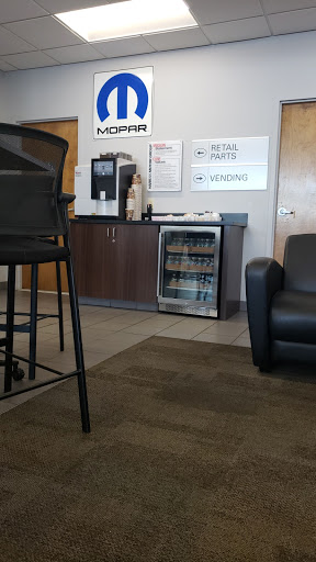 Car Dealer «Harr Chrysler Jeep Dodge», reviews and photos, 110 Gold Star Blvd, Worcester, MA 01606, USA