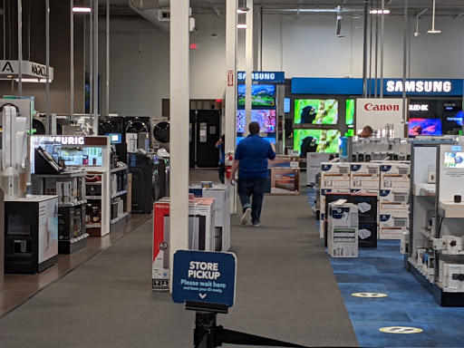 Electronics Store «Best Buy», reviews and photos, 1643 County Road B2 W, St Paul, MN 55113, USA