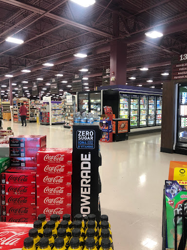 Supermarket «Giant Eagle Supermarket», reviews and photos, 3100 Cromer Ave NW, Canton, OH 44709, USA