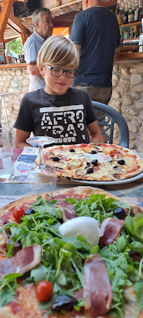 Pizza du Restaurant La Casa à Vallon-Pont-d'Arc - n°11