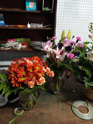 Florist «Detroit Floral.com», reviews and photos, 15321 W McNichols Rd, Detroit, MI 48235, USA