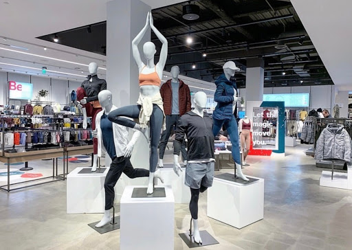 Sportswear Store «lululemon athletica», reviews and photos, 152 South Avenue, Bloomington, MN 55425, USA