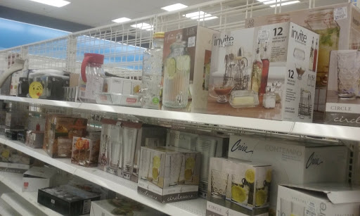 Clothing Store «Ross Dress for Less», reviews and photos, 1931 E Main St, Spartanburg, SC 29307, USA