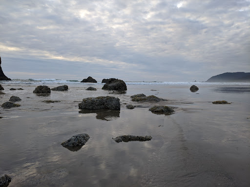 Tourist Attraction «Haystack Rock», reviews and photos, US-101, Cannon Beach, OR 97110, USA