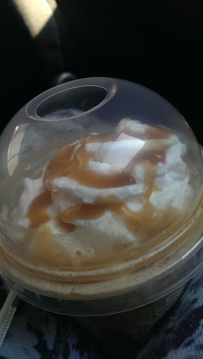 Coffee Shop «Starbucks», reviews and photos, 1626 N Memorial Dr, Lancaster, OH 43130, USA