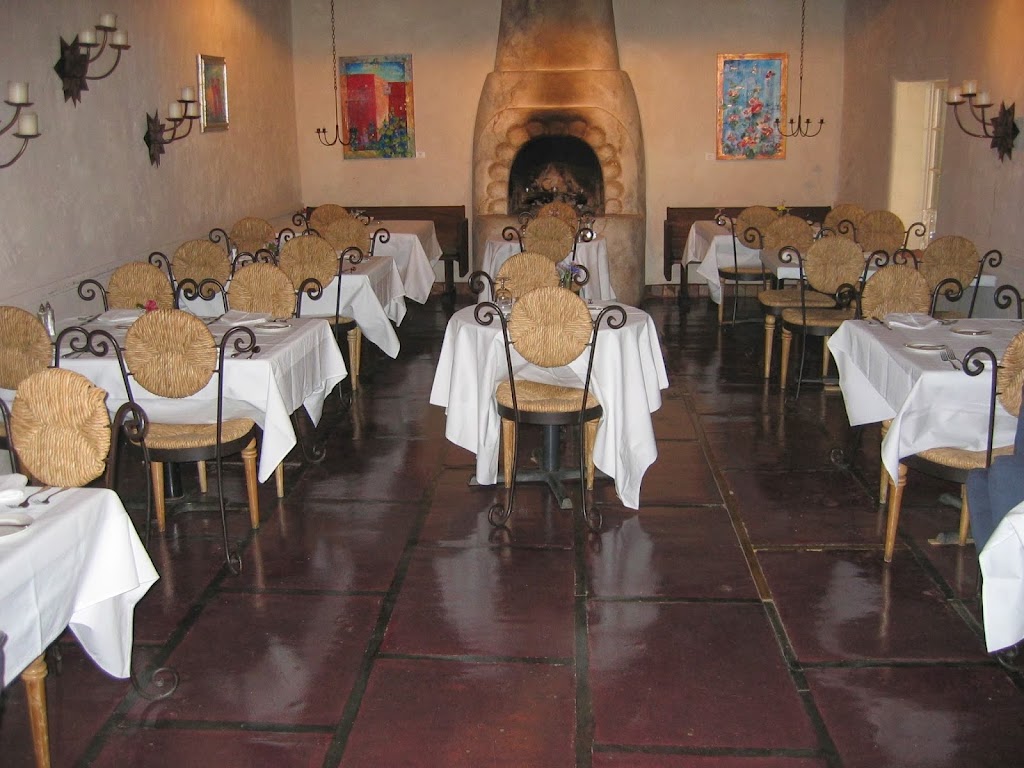 Sabroso Restaurant & Bar 87514