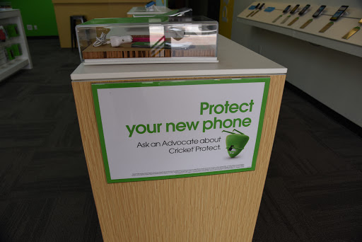 Cell Phone Store «Cricket Wireless Authorized Retailer», reviews and photos, 9115 Little Rd, New Port Richey, FL 34654, USA