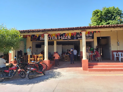 Máster Pizza Coyuca - Cda. Cuauhtémoc 16, Centro, 40705 Coyuca de Catalán, Gro., Mexico