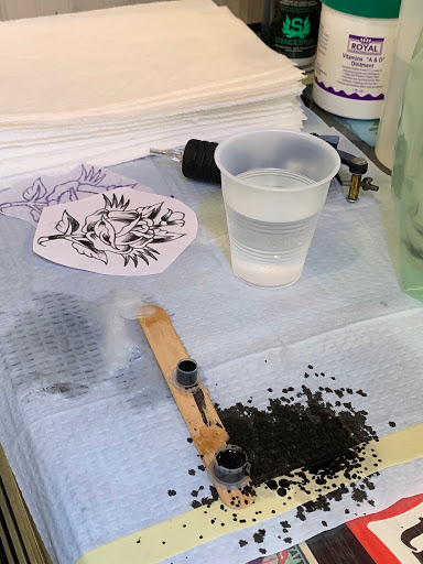 Tattoo Shop «rose tattoo parlour», reviews and photos, 382 Graham Ave, Brooklyn, NY 11211, USA