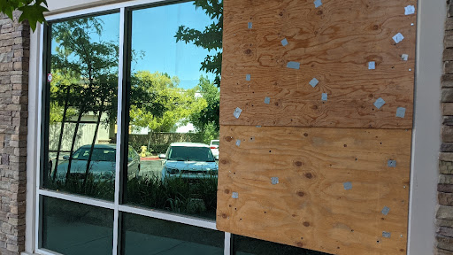 Emergency Glass repair and Board Up