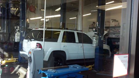 Auto Repair Shop «Meineke Car Care Center», reviews and photos, 23100 Pacific Hwy S, Des Moines, WA 98198, USA