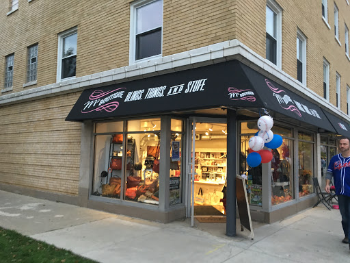 M2 Boutique, 3527 N Southport Ave, Chicago, IL 60657, USA, 