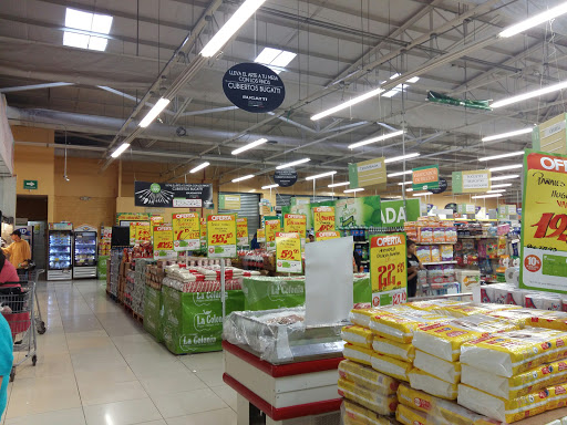Supermercado La Colonia #22