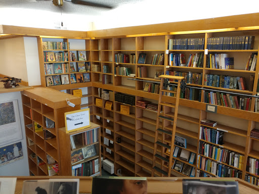 Used Book Store «University Press Books», reviews and photos, 2430 Bancroft Way, Berkeley, CA 94704, USA
