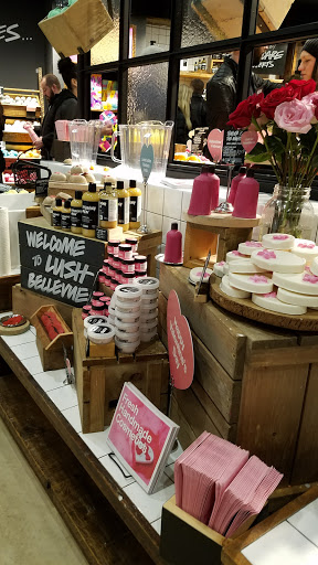 Cosmetics Store «LUSH», reviews and photos, 575 Bellevue Way NE #128, Bellevue, WA 98004, USA
