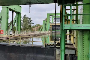 Rothensee boat lift image