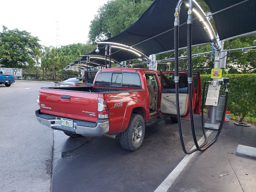 Car Wash «Busy Bee Car Wash (South Dade)», reviews and photos, 18210 S Dixie Hwy, Miami, FL 33157, USA