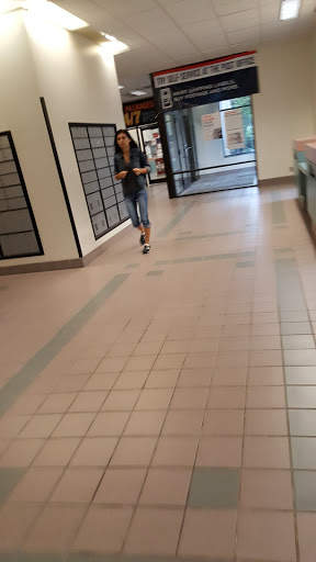 Post Office «United States Postal Service», reviews and photos, 103 W Powell Blvd, Gresham, OR 97030, USA