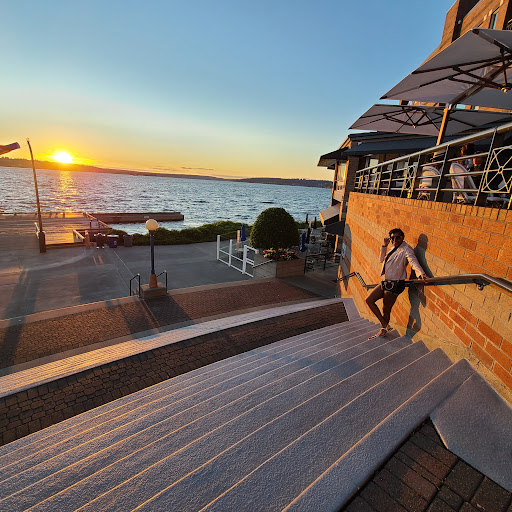 Boutique Hotel «Woodmark Hotel & Still Spa», reviews and photos, 1200 Carillon Point, Kirkland, WA 98033, USA