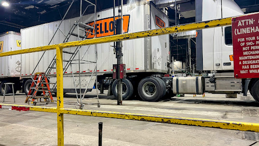 Trucking Company «YRC Freight», reviews and photos, 1000 Homestead Ave, Maybrook, NY 12543, USA