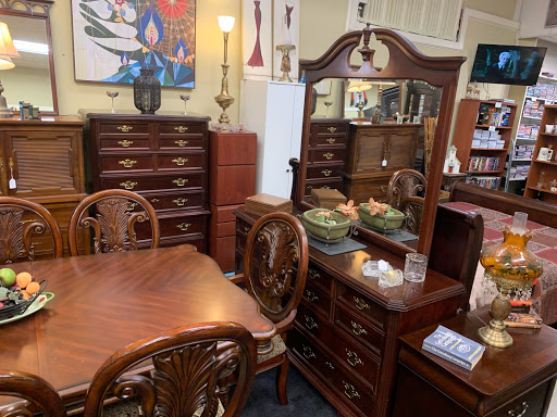 Thrift Store «Twice As Nice-Pottstown», reviews and photos, 233 E High St, Pottstown, PA 19464, USA