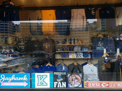Sportswear Store «Rally House Plaza», reviews and photos, 452 Ward Pkwy, Kansas City, MO 64112, USA