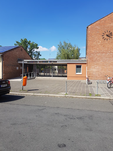 Elementary School Friedrich-Wanderer-School