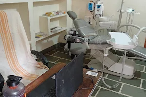 Madhav Dental Clinic Guna image