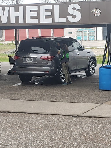 Car Wash «Dr Gleem Car Wash & Lube Center», reviews and photos, 3103 Ella Blvd, Houston, TX 77018, USA